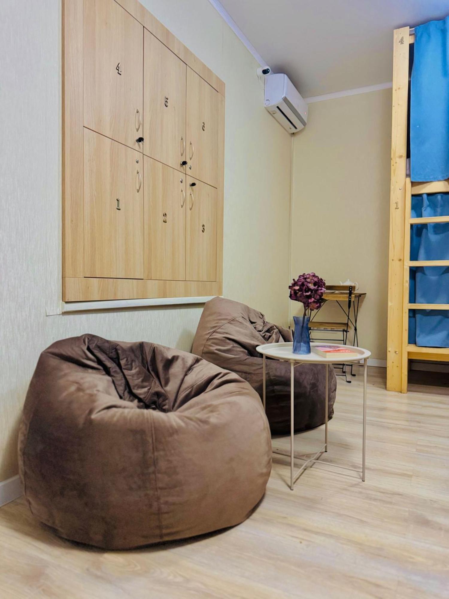 Hostel Buddha Chişinău Extérieur photo
